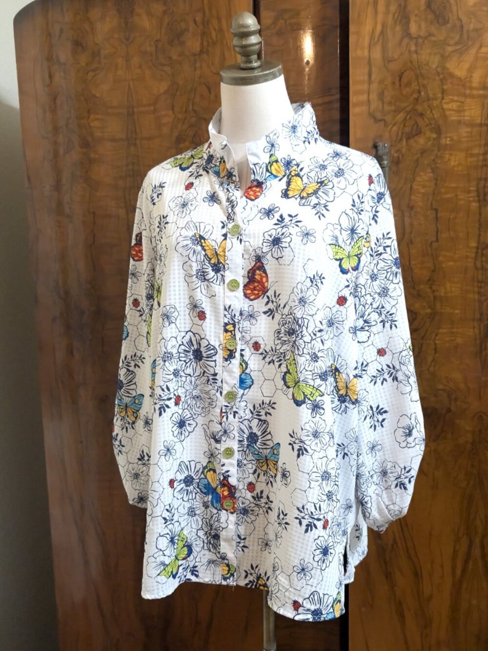 Ali Miles Wired Collar Butterfly Floral Garden Art to Wear Tunic 1X Boho Button - Picture 3 of 9